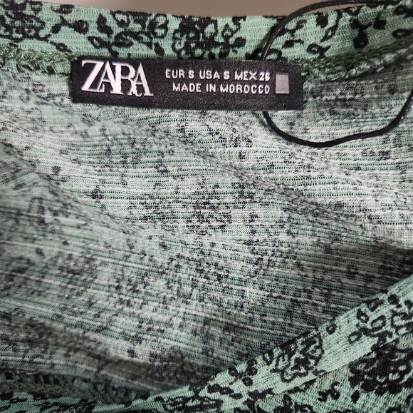 Floral Maxi Dress - Picture 3 of 3